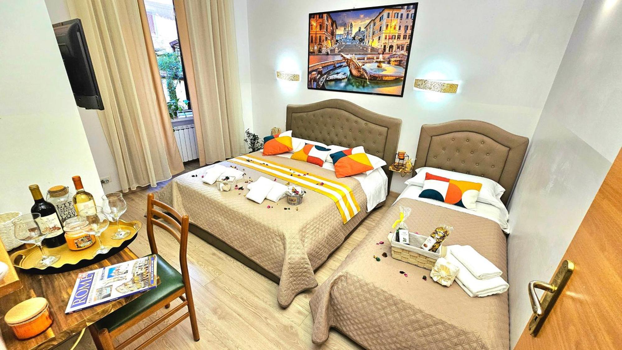 A Casa Simpatia Roma - Free Parking If You Book 4 Nights Bed & Breakfast Exterior photo