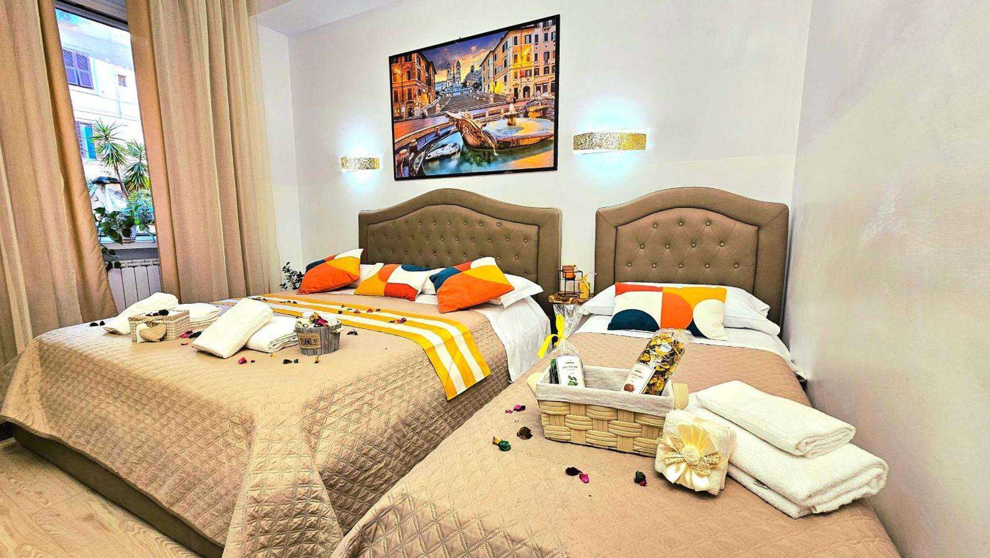 A Casa Simpatia Roma - Free Parking If You Book 4 Nights Bed & Breakfast Exterior photo